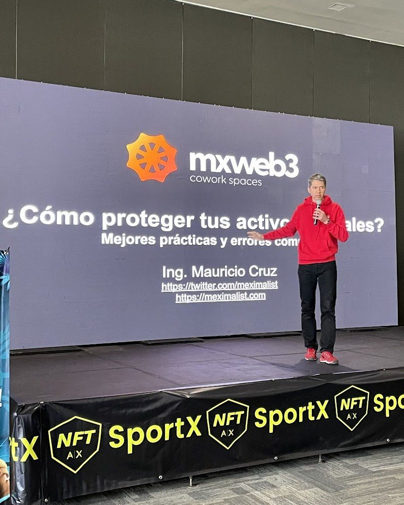 NFT Show México 2023 · escenario